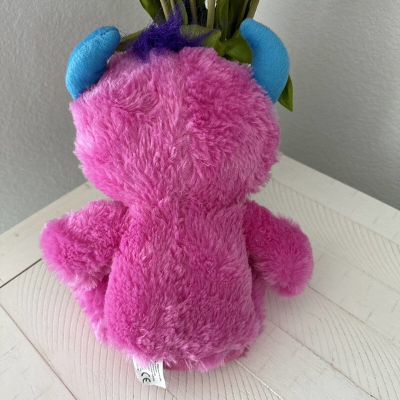 Kellytoy Sad Crying Pink Monster Stuffed Animal Doll Toy Plush 15" Alien Horns - Picture 5 of 11